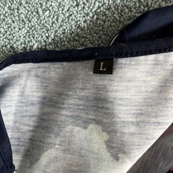 Women’s dress - Picture 3 of 4